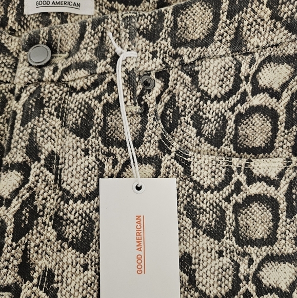 Good American Good Legs High Rise Snakeskin Jeans Sz 12 / 31 NWT - Picture 8 of 12